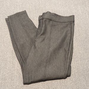 HUE Women's Dark Gray Jeggings